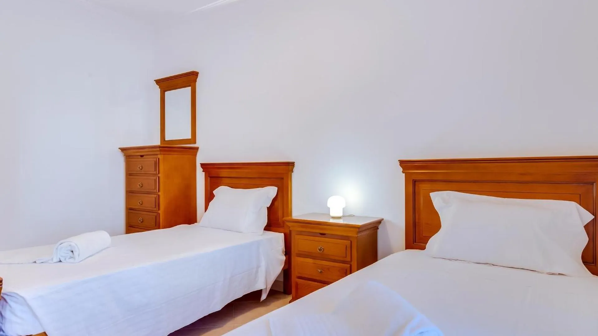 Apartment Al - Apartamento Perola Quarteira