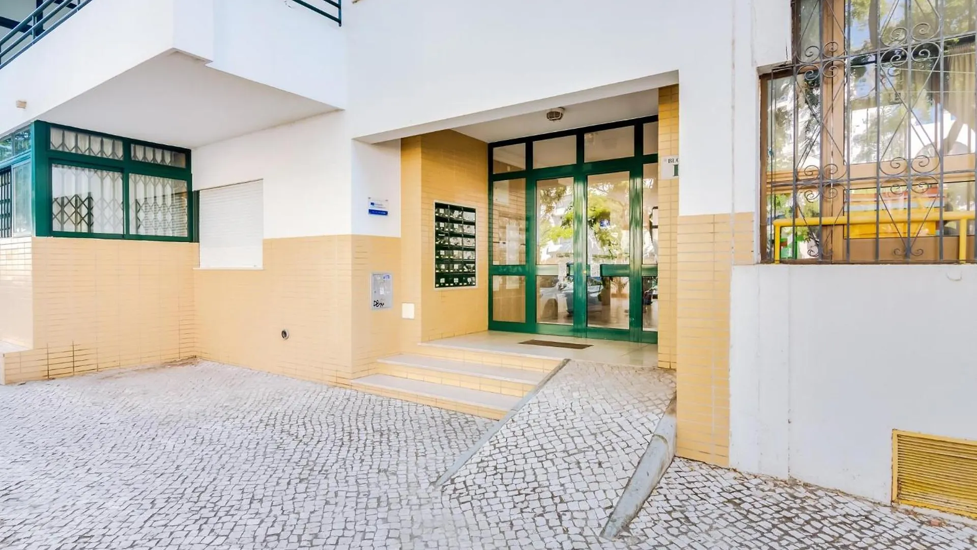 Al - Apartamento Perola Quarteira Apartment